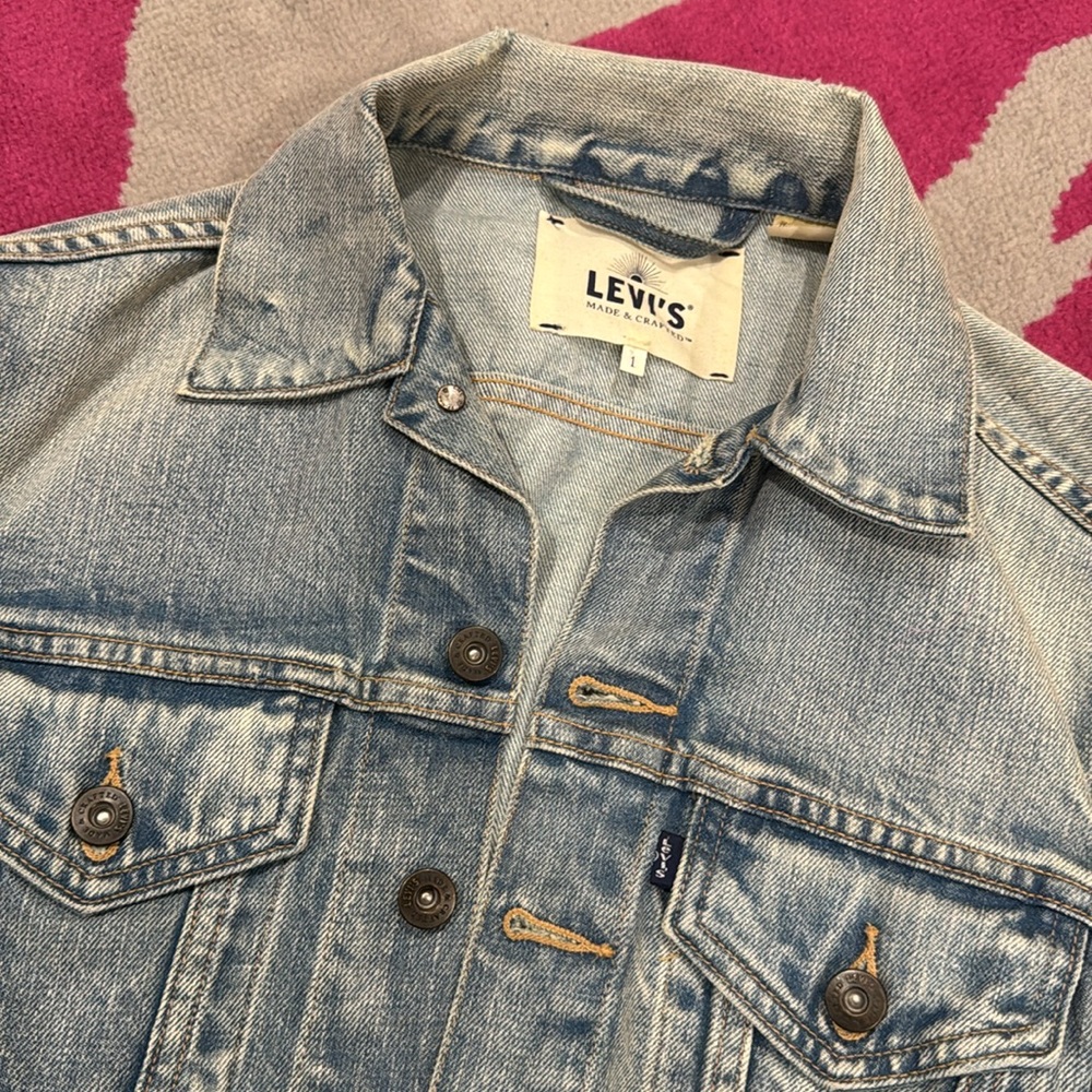 Levi’s cropped jean jacket - Picture 5 of 8